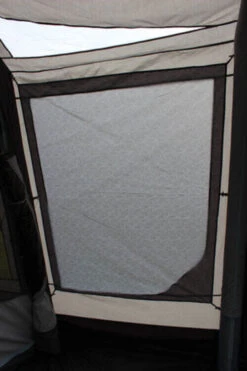 Outdoor Revolution Movelite T4E PC Highline Awning (255-305cm) (2023) 21 Outdoor Revolution Movelite T4E PC Highline Awning (255-305cm) (2023) -Outdoor Revolution Shop t4e pc low 22 6 1